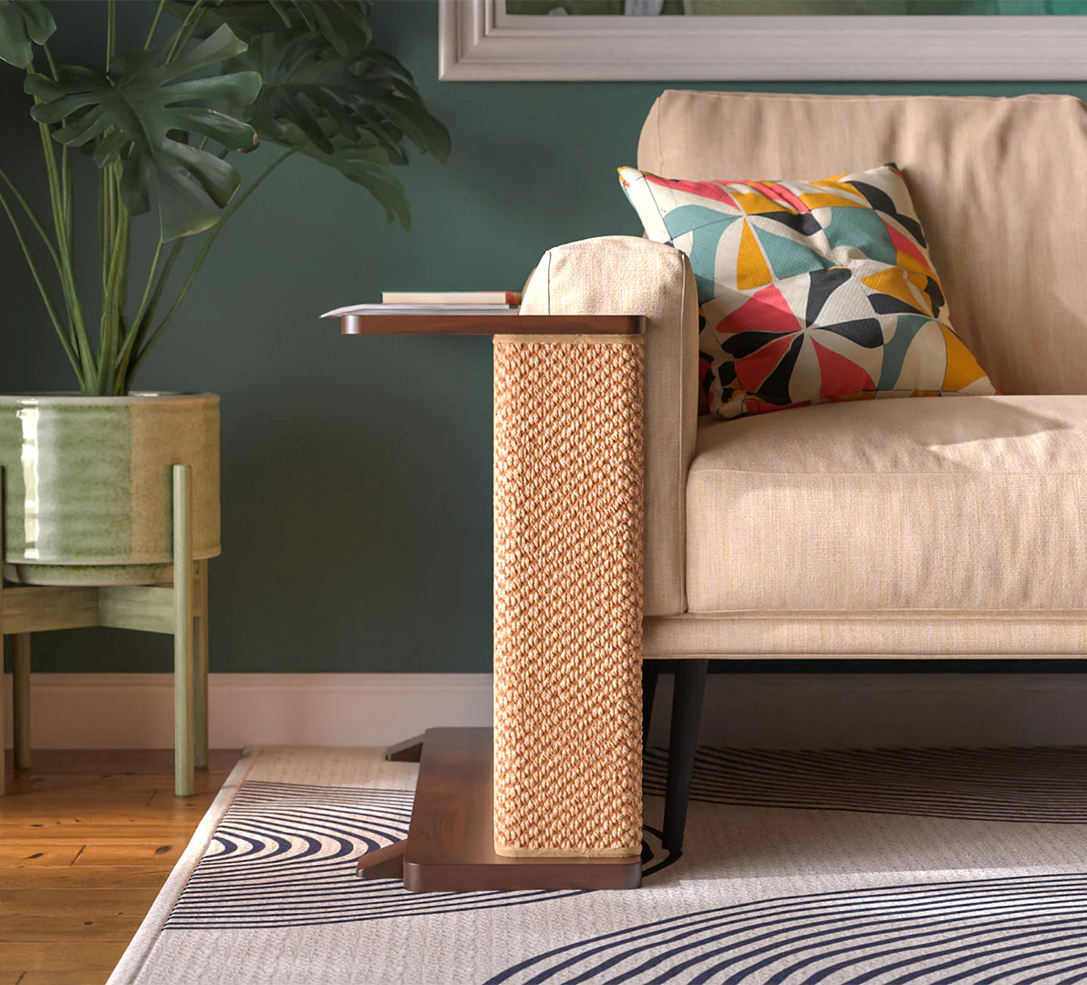 Kitty Corner Scratch Table